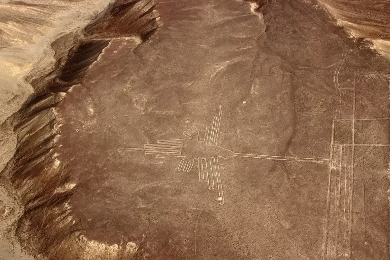 As Linhas de Nazca: Mensagens de Civilizações Extraterrestres?